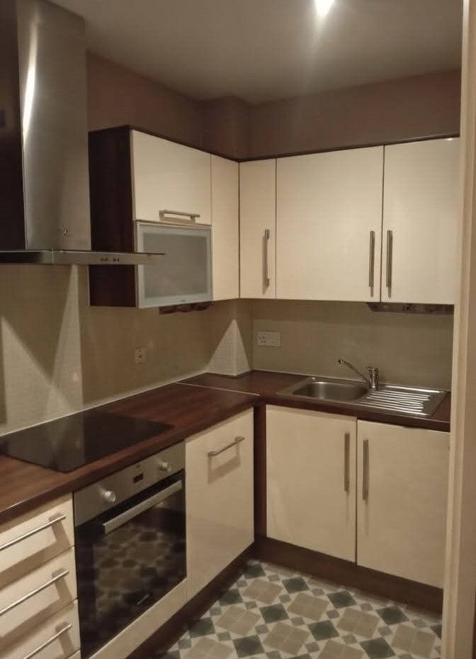 Old cream kitchen before wrap